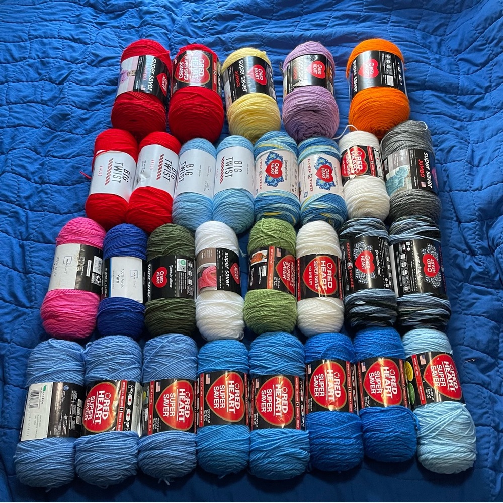 RED HEART AND MAINSTAY YARNS BUNDLE